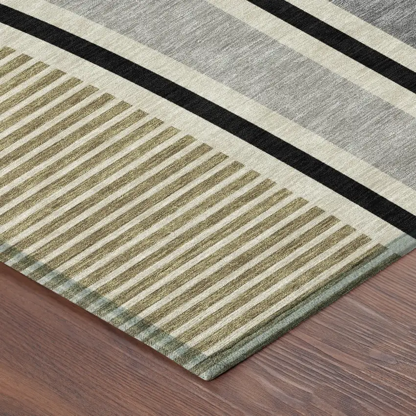 8' Gray And Silver Round Geometric Washable Indoor Outdoor Area Rug Photo 6