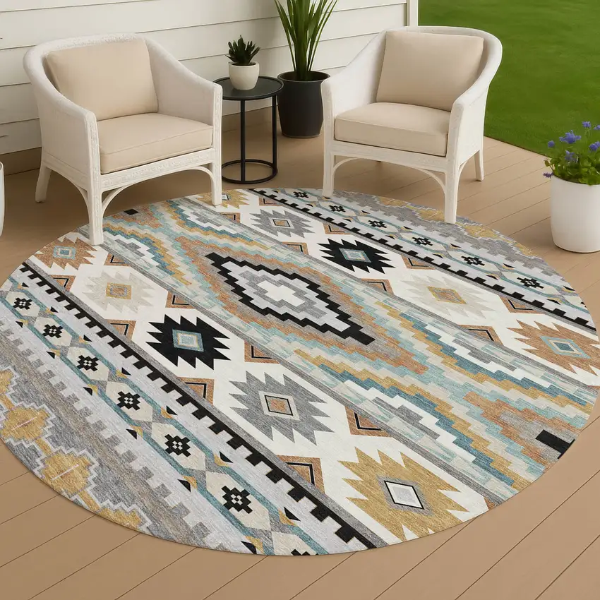 8' Gray And Silver Round Southwestern Washable Indoor Outdoor Area Rug Photo 4