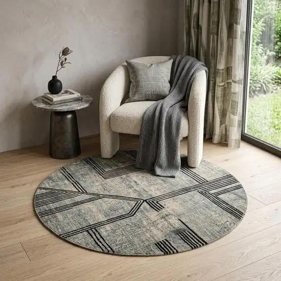 5' Gray And White Abstract Washable Round Rug With UV Protection Photo 1