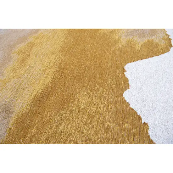 8' Gray And Yellow Abstract Washable Round Rug Photo 7