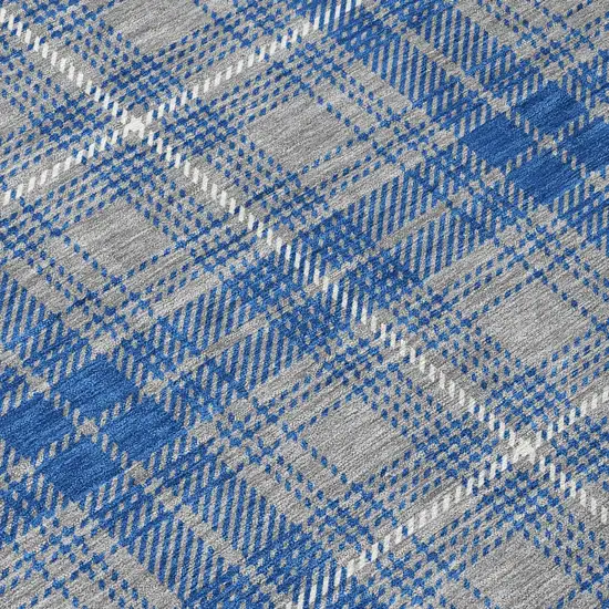8' Gray Blue And Ivory Round Plaid Washable Indoor Outdoor Area Rug Photo 8