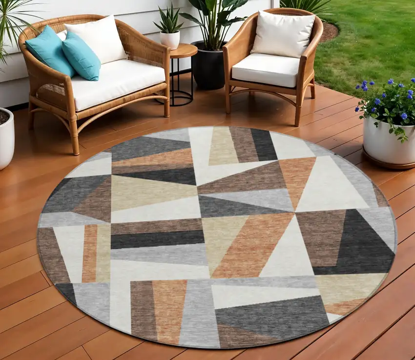 8' Gray Brown And White Round Geometric Washable Indoor Outdoor Area Rug Photo 1