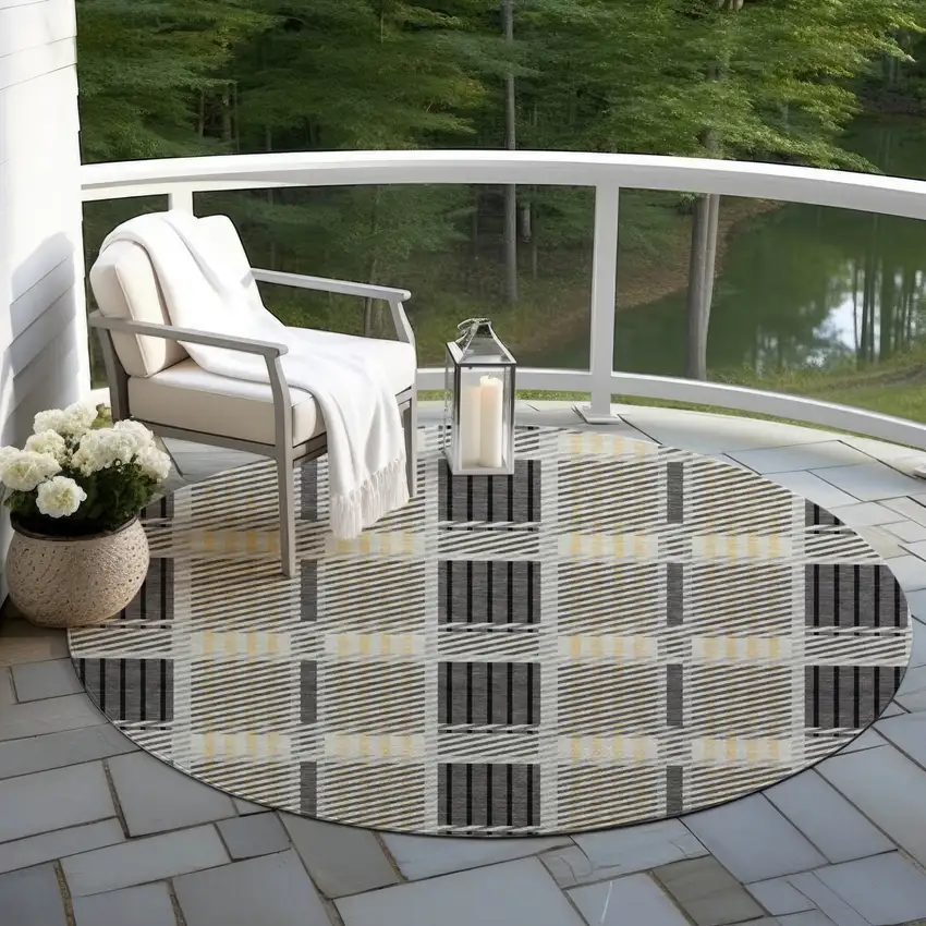 8' Gray Charcoal And Black Round Plaid Washable Indoor Outdoor Area Rug Photo 7