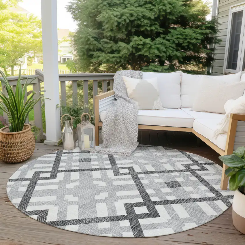 8' Gray Charcoal And Ivory Round Geometric Washable Indoor Outdoor Area Rug Photo 5