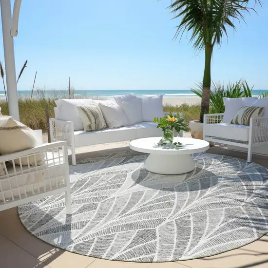 8' Gray Charcoal And Ivory Round Geometric Washable Indoor Outdoor Area Rug Photo 7
