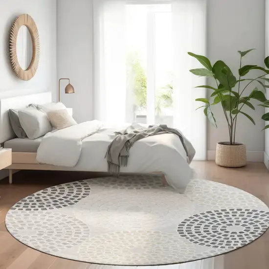 8' Gray Charcoal And Silver Geometric Washable Round Rug With UV Protection Photo 5