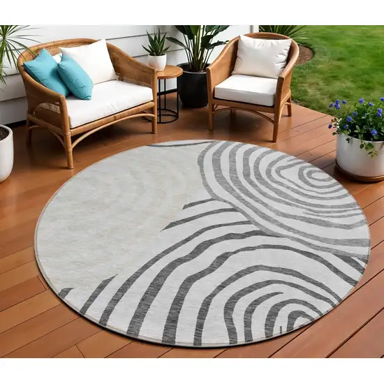 8' Gray Charcoal And Silver Round Abstract Washable Indoor Outdoor Area Rug Photo 1
