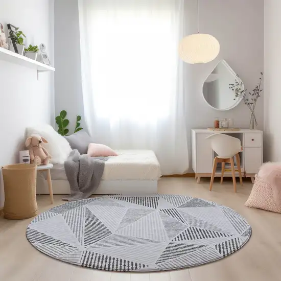 8' Gray Charcoal And Silver Round Geometric Washable Indoor Outdoor Area Rug Photo 7