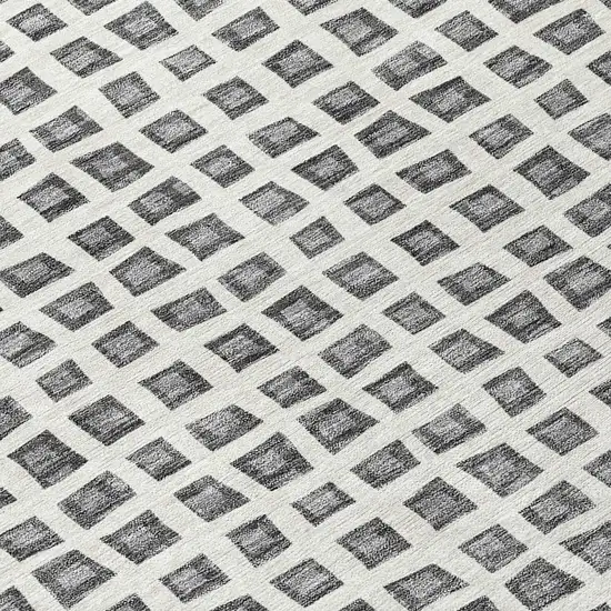 8' Gray Charcoal And Silver Round Geometric Washable Indoor Outdoor Area Rug Photo 4