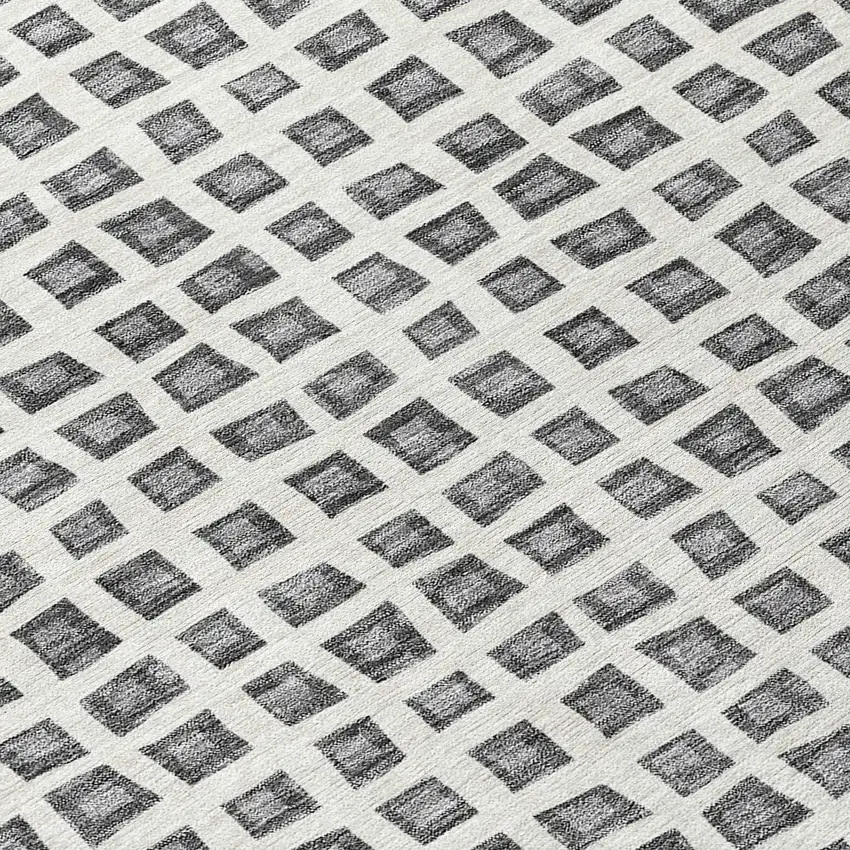8' Gray Charcoal And Silver Round Geometric Washable Indoor Outdoor Area Rug Photo 4