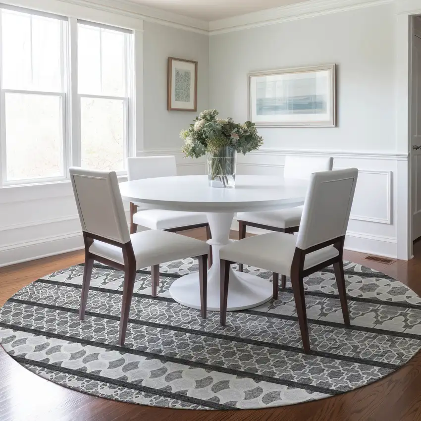 8' Gray Charcoal And Silver Round Quatrefoil Washable Indoor Outdoor Area Rug Photo 7