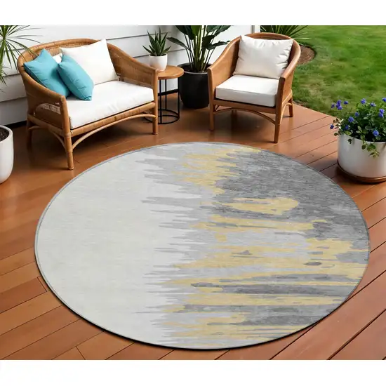 8' Gray Charcoal And Tan Round Abstract Washable Indoor Outdoor Area Rug Photo 1