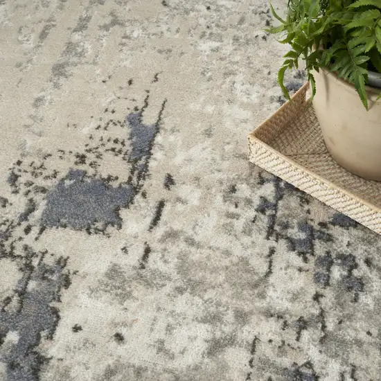 8' Gray Floral Power Loom Round Rug Photo 6