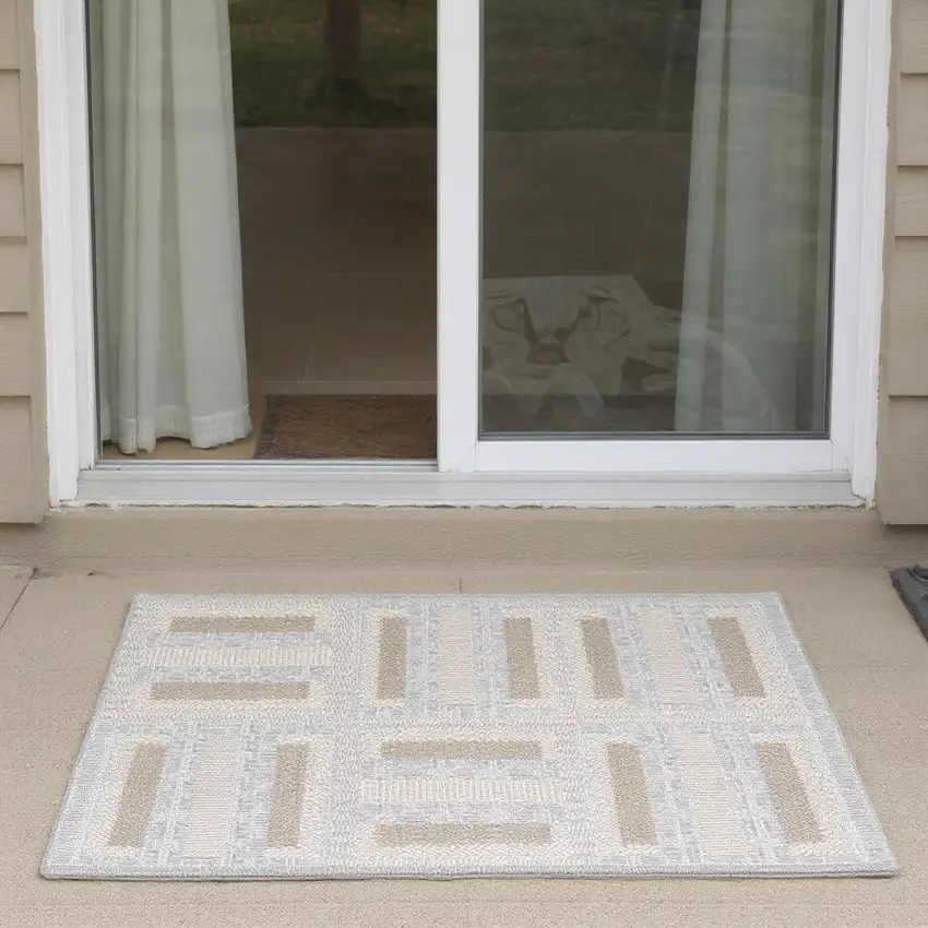 6' Gray Geometric Power Loom Runner Rug Photo 1