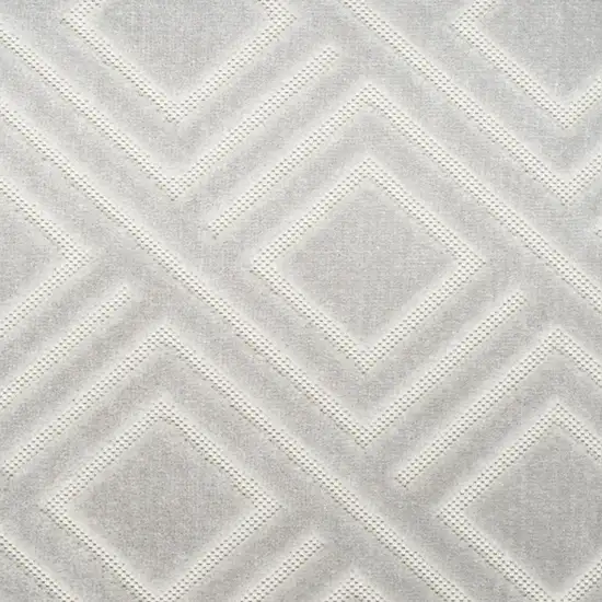 6' Gray Geometric Runner Rug Photo 6