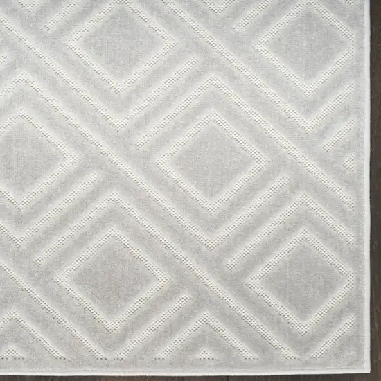 6' Gray Geometric Runner Rug Photo 7