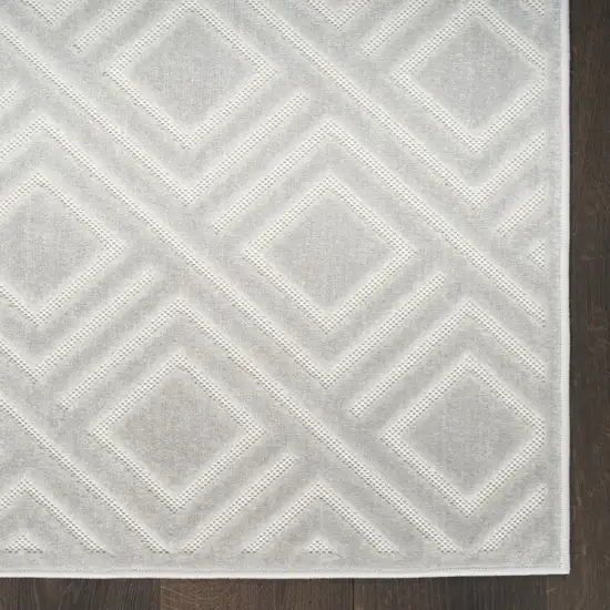 6' Gray Geometric Runner Rug Photo 8