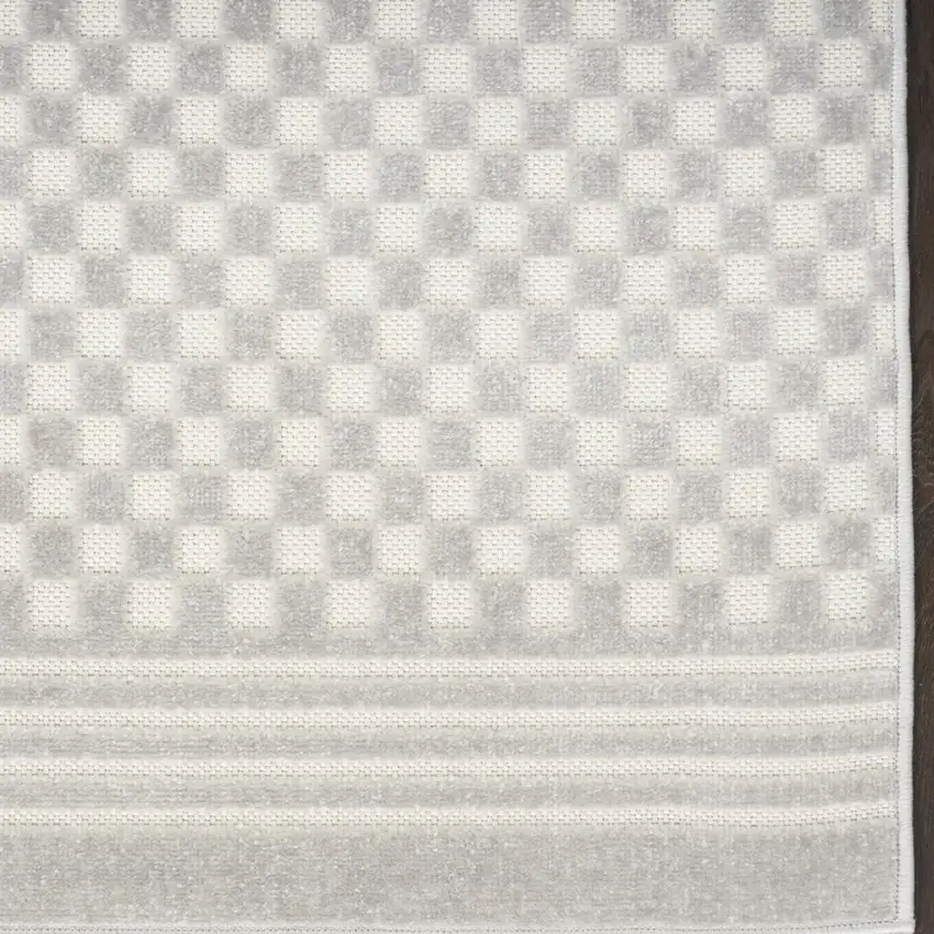 6' Gray Geometric Runner Rug Photo 7