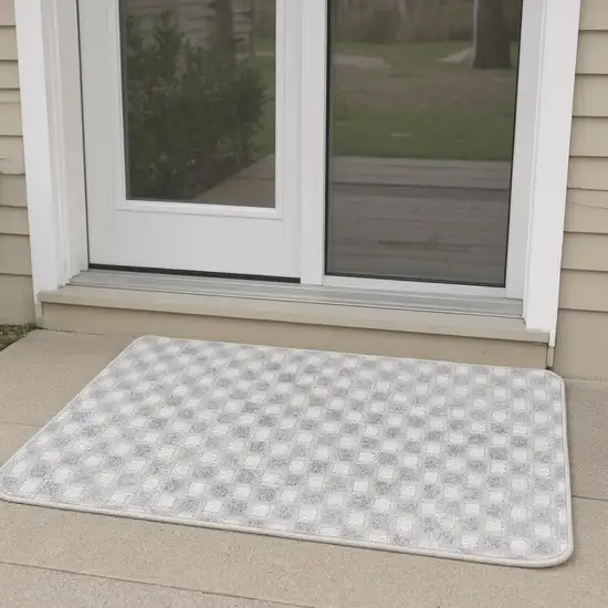 6' Gray Geometric Runner Rug Photo 1