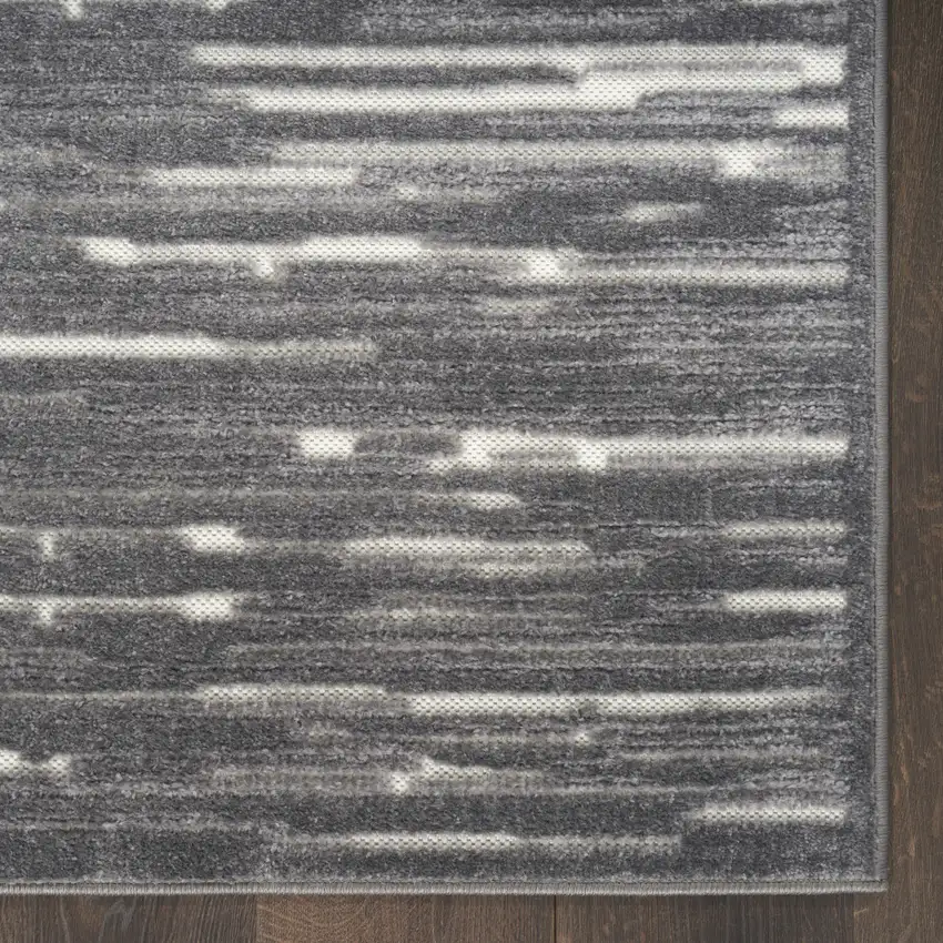 6' Gray Geometric Runner Rug Photo 8