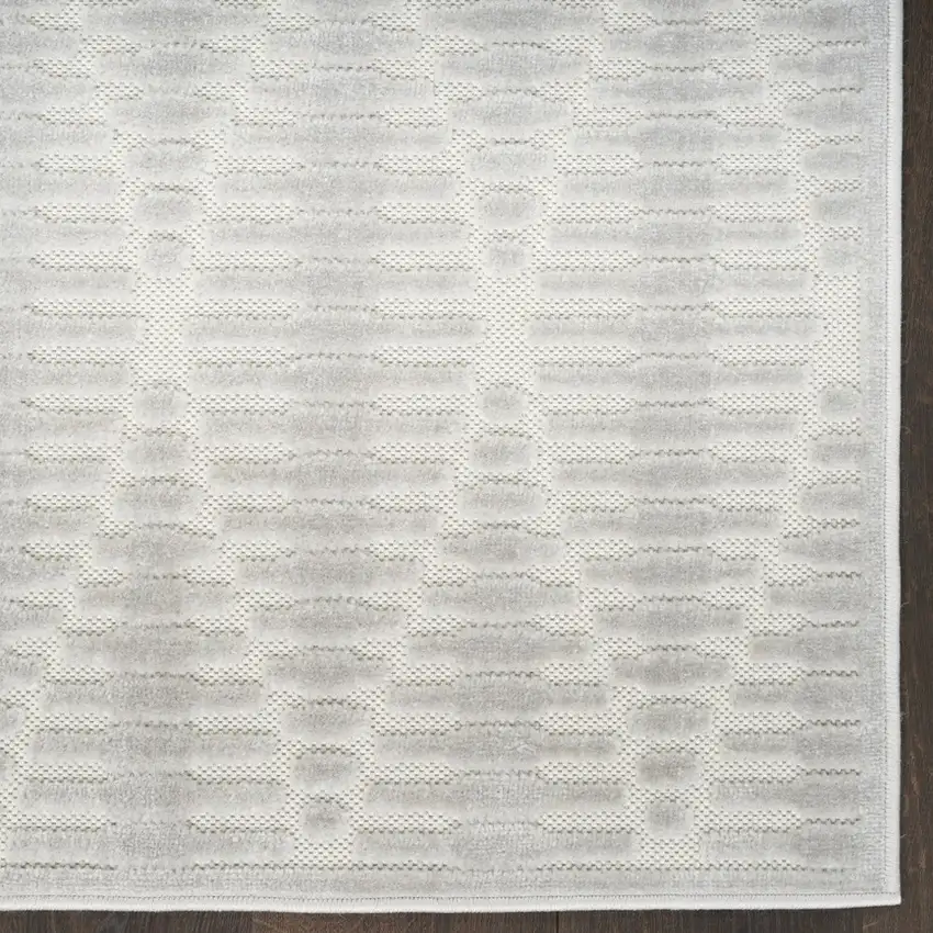 6' Gray Geometric Runner Rug Photo 5