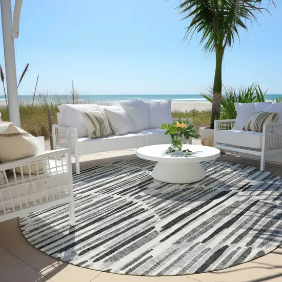 8' Gray Ivory And Charcoal Round Abstract Washable Indoor Outdoor Area Rug Photo 6