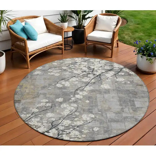 8' Gray Ivory And Silver Round Floral Washable Indoor Outdoor Area Rug Photo 1