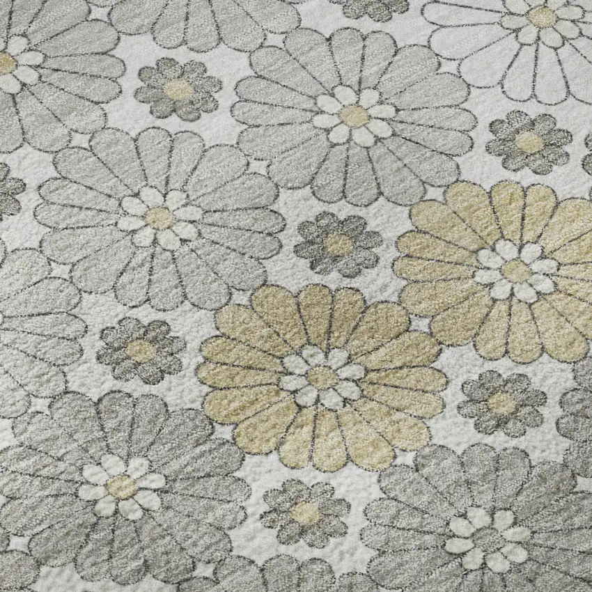 8' Gray Silver And Beige Geometric Washable Round Rug With UV Protection Photo 8