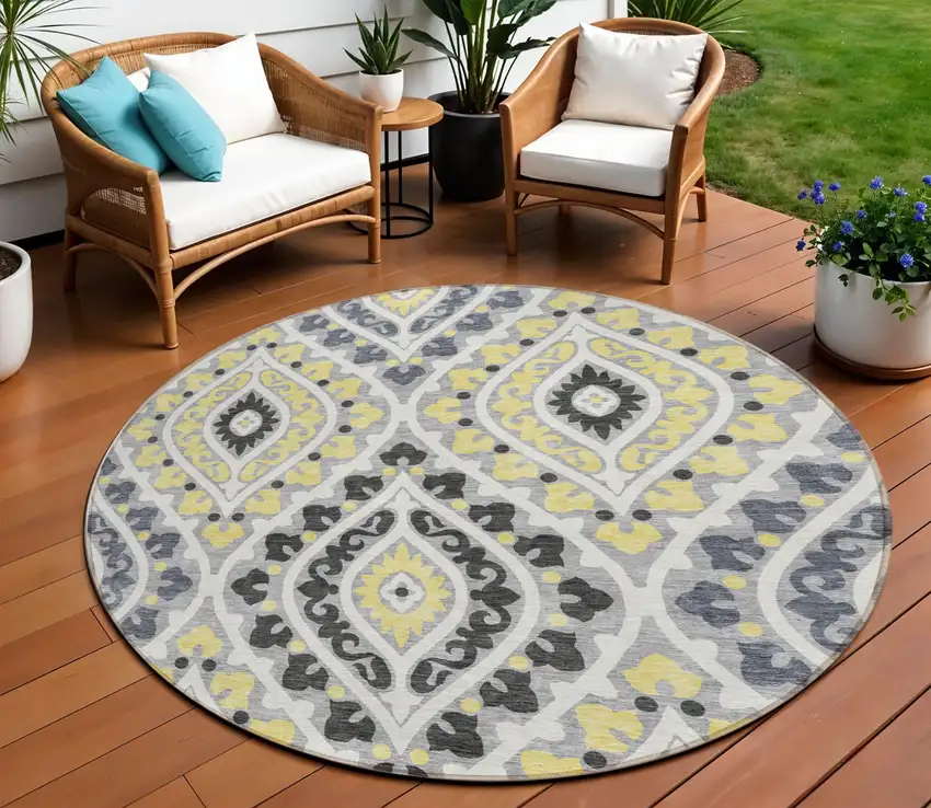 8' Gray Silver And Charcoal Round Floral Washable Indoor Outdoor Area Rug Photo 1