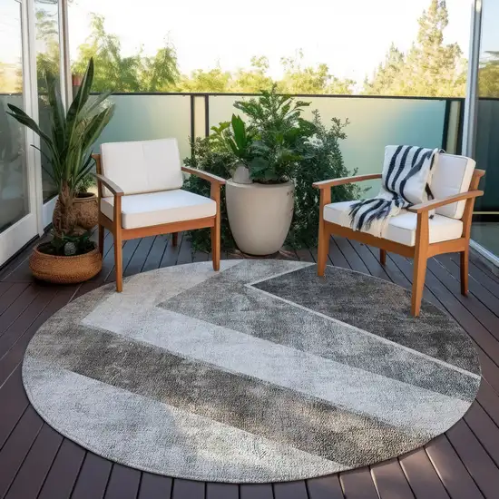 8' Gray Silver And Charcoal Round Geometric Washable Indoor Outdoor Area Rug Photo 7