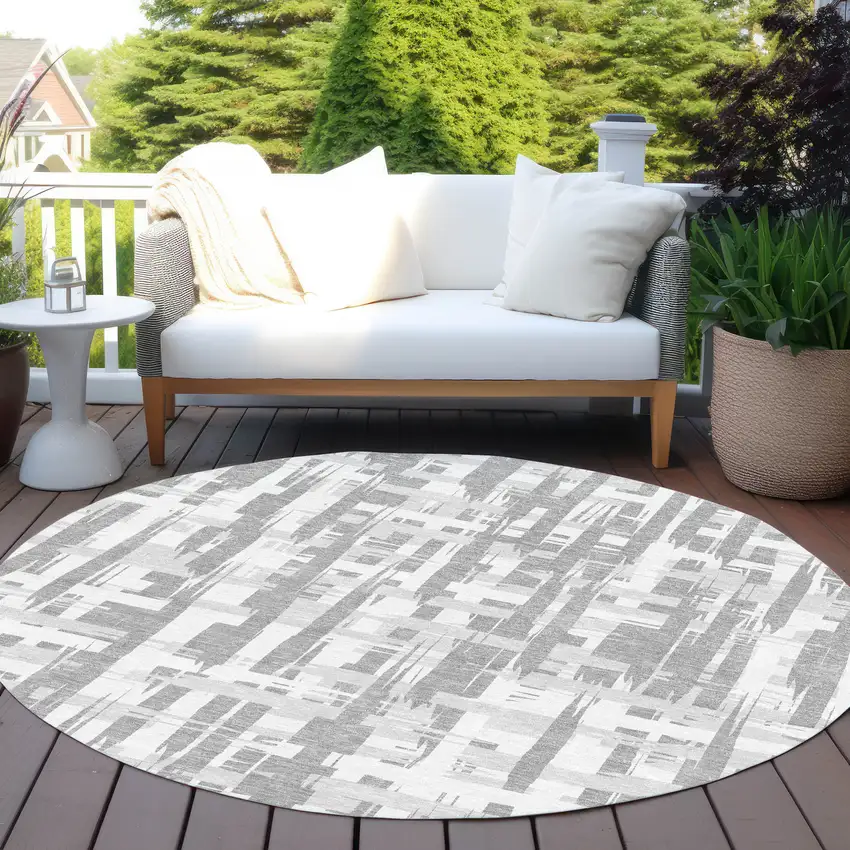 8' Gray Silver And Ivory Round Striped Washable Indoor Outdoor Area Rug Photo 5