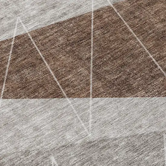 8' Gray Silver And Taupe Round Geometric Washable Indoor Outdoor Area Rug Photo 4