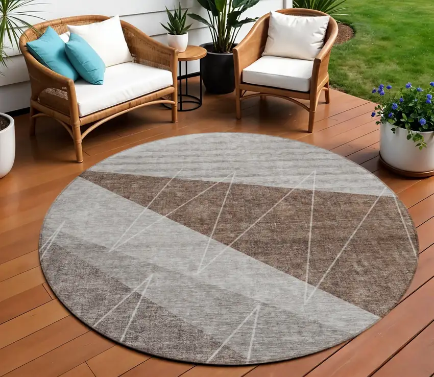 8' Gray Silver And Taupe Round Geometric Washable Indoor Outdoor Area Rug Photo 1