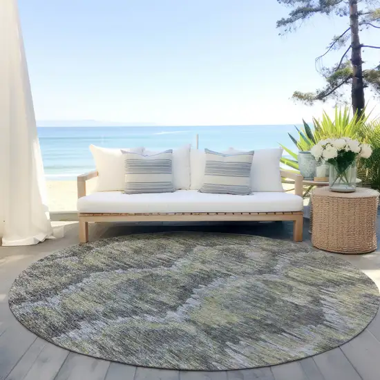8' Gray Silver And Wheat Round Abstract Washable Indoor Outdoor Area Rug Photo 6