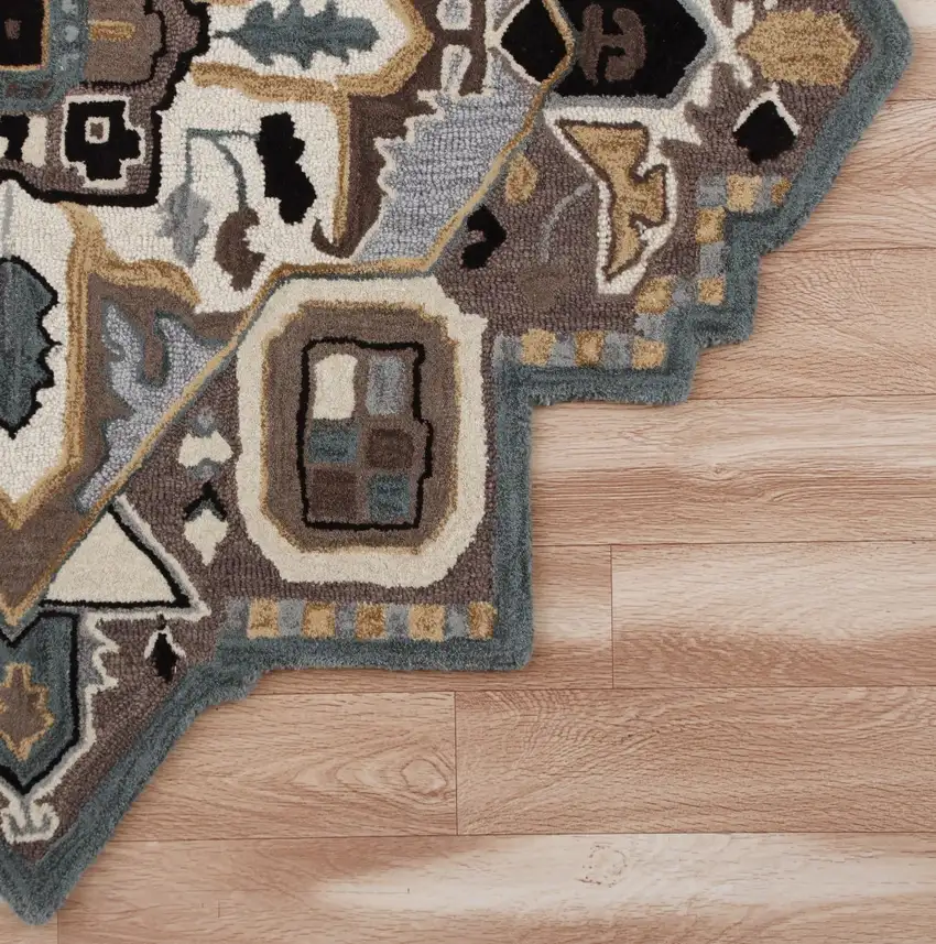 7' Gray and Beige Medallion Area Rug Photo 4