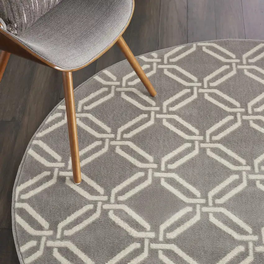 5' Gray and Beige Trellis Round Rug Photo 4
