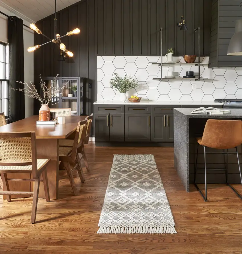 8' Gray and Ivory Geometric Hand Woven Runner Rug With Fringe Photo 7