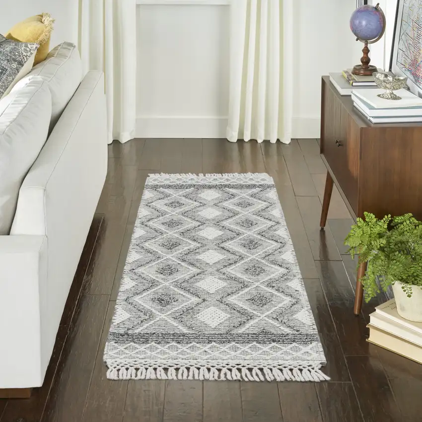8' Gray and Ivory Geometric Hand Woven Runner Rug With Fringe Photo 5