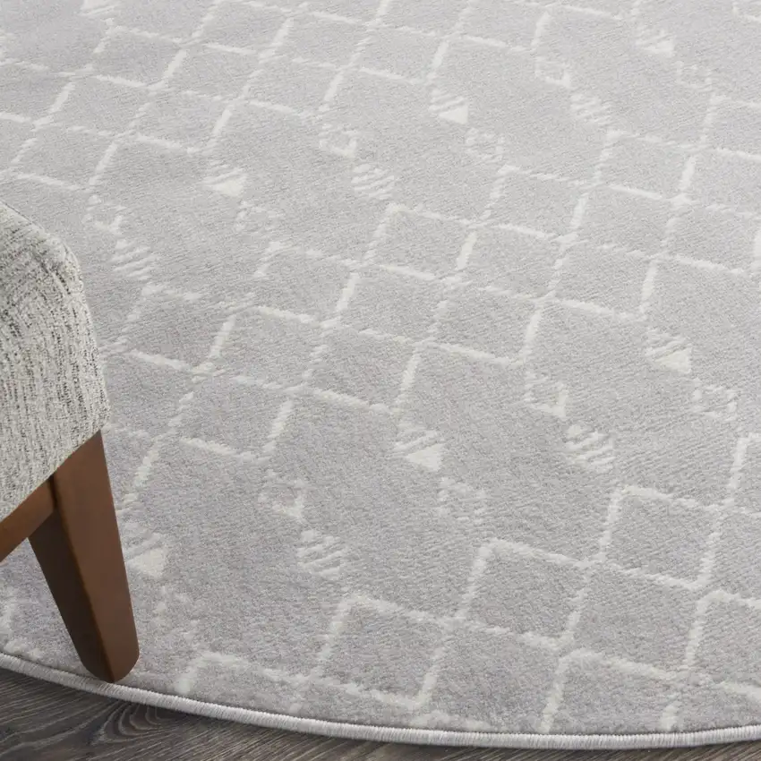 8' Gray and Ivory Geometric Round Rug Photo 9