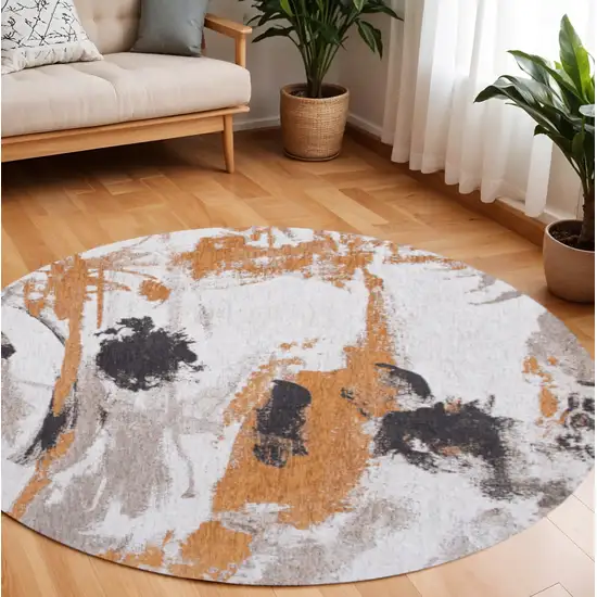 8' Gray and White Round Abstract Non Skid Area Rug Photo 1