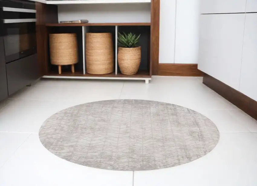 8' Gray and White Round Chevron Non Skid Area Rug Photo 1
