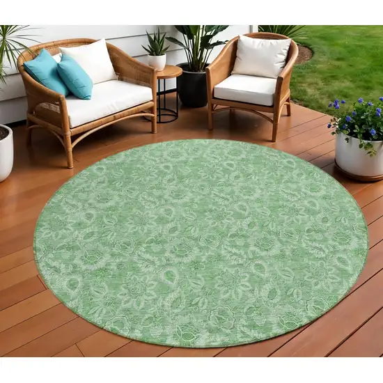 8' Green And Artichoke Green Round Floral Washable Indoor Outdoor Area Rug Photo 1