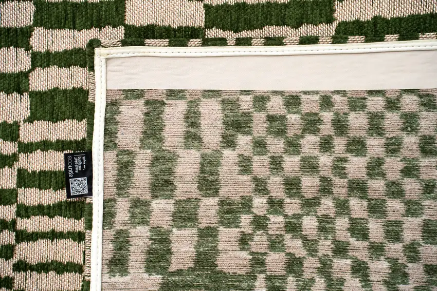 8' Green And Beige Geometric Berber Washable Round Rug With UV Protection Photo 5