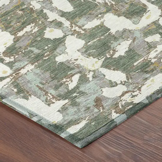 8' Green And Beige Round Abstract Washable Indoor Outdoor Area Rug Photo 6