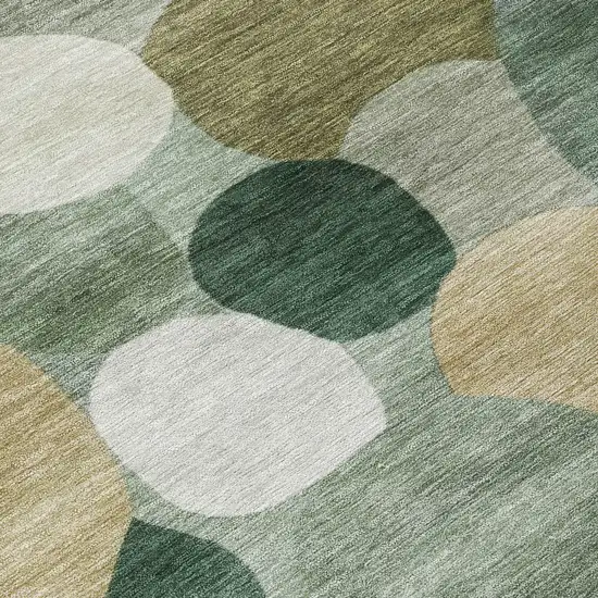 8' Green And Beige Round Geometric Washable Indoor Outdoor Area Rug Photo 9