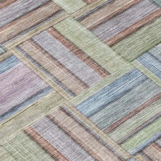 8' Green And Beige Round Geometric Washable Indoor Outdoor Area Rug Photo 4