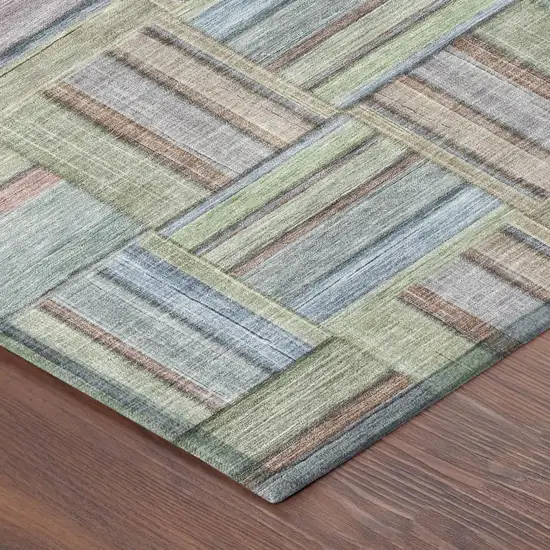 8' Green And Beige Round Geometric Washable Indoor Outdoor Area Rug Photo 3