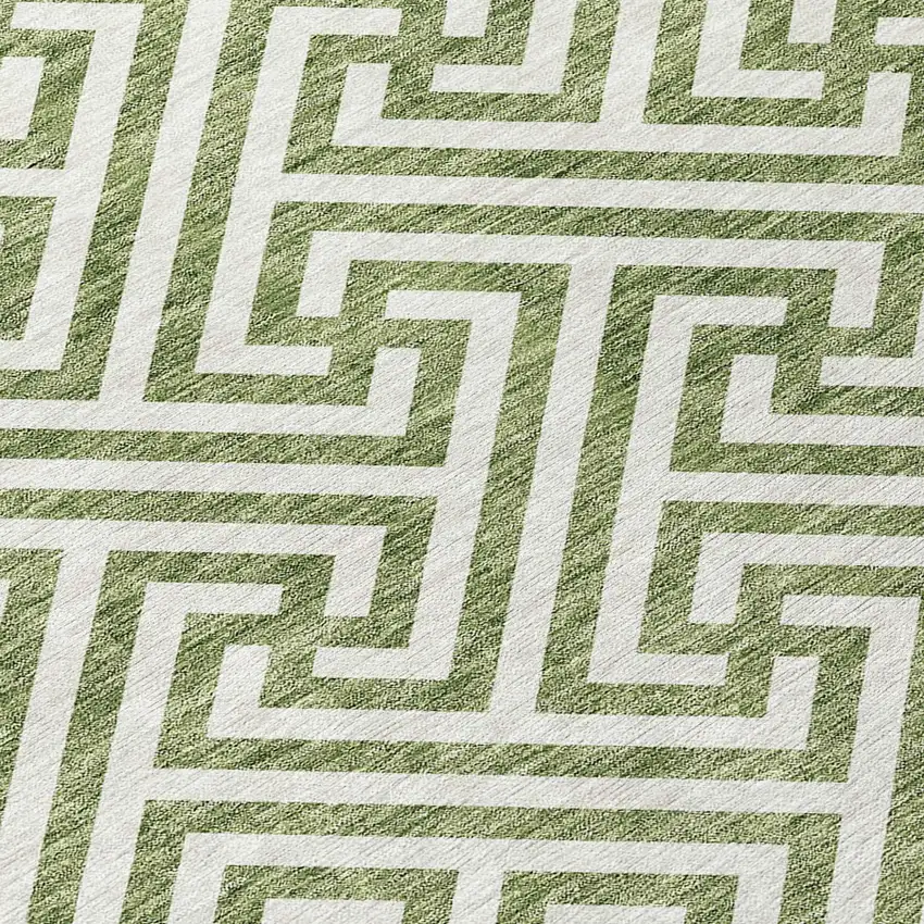 8' Green And Beige Round Geometric Washable Indoor Outdoor Area Rug Photo 5