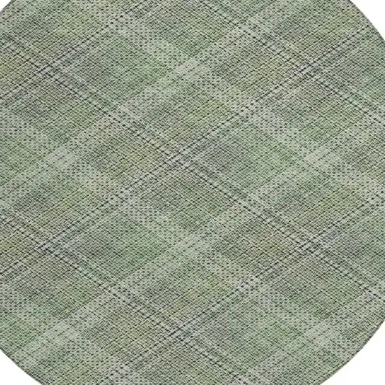 8' Green And Beige Round Plaid Washable Indoor Outdoor Area Rug Photo 7
