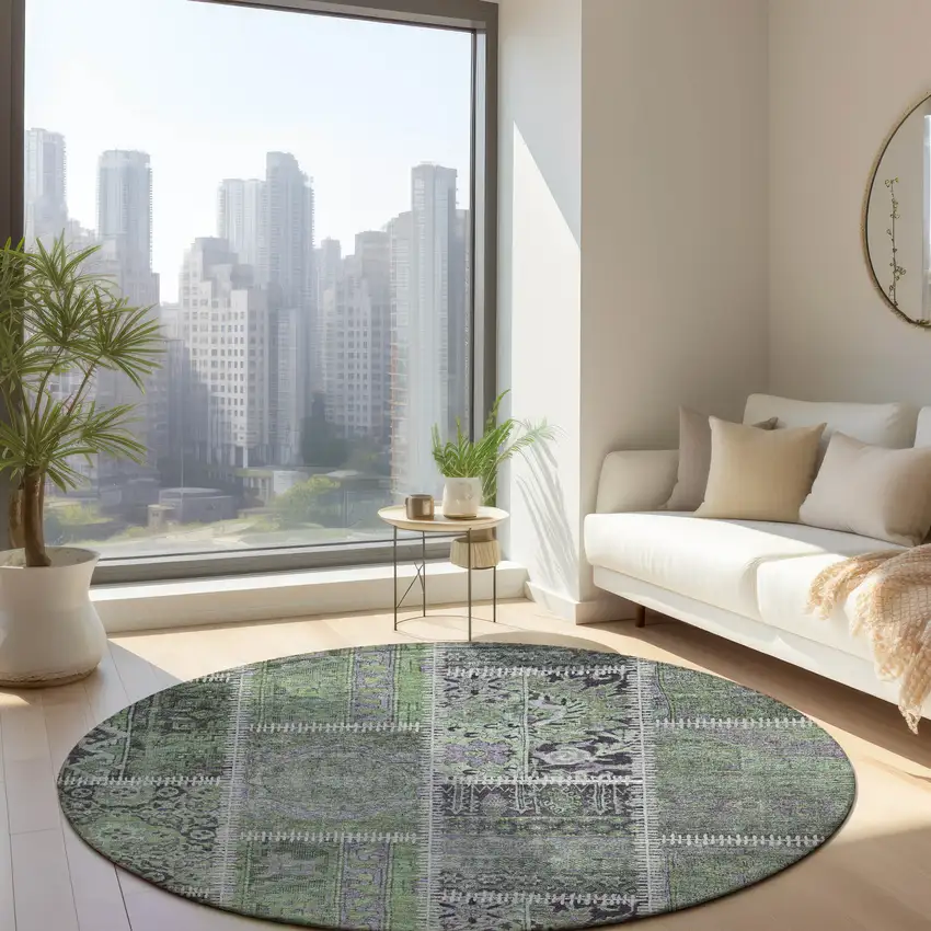 8' Green And Charcoal Round Patchwork Washable Indoor Outdoor Area Rug Photo 5